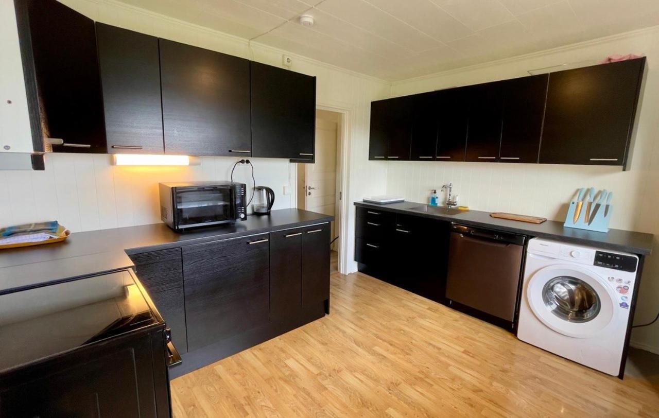 Apartments Reine Lofoten Ngoại thất bức ảnh